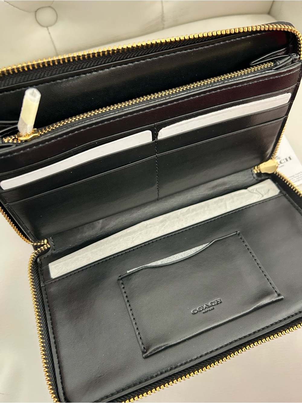 Coach Continental Wallet In Signature Leather - Picture 4 of 10